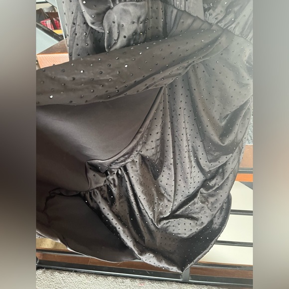 🖤Fashion Nova Black Crystal Dress 🖤 - Picture 4 of 5